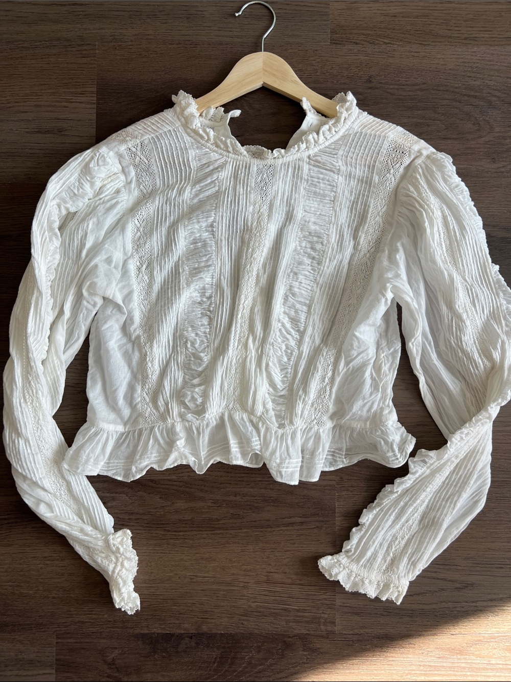 DOEN Heloise Lace-Trimmed Pintucked Cotton-Voile Top - Picture 6 of 6